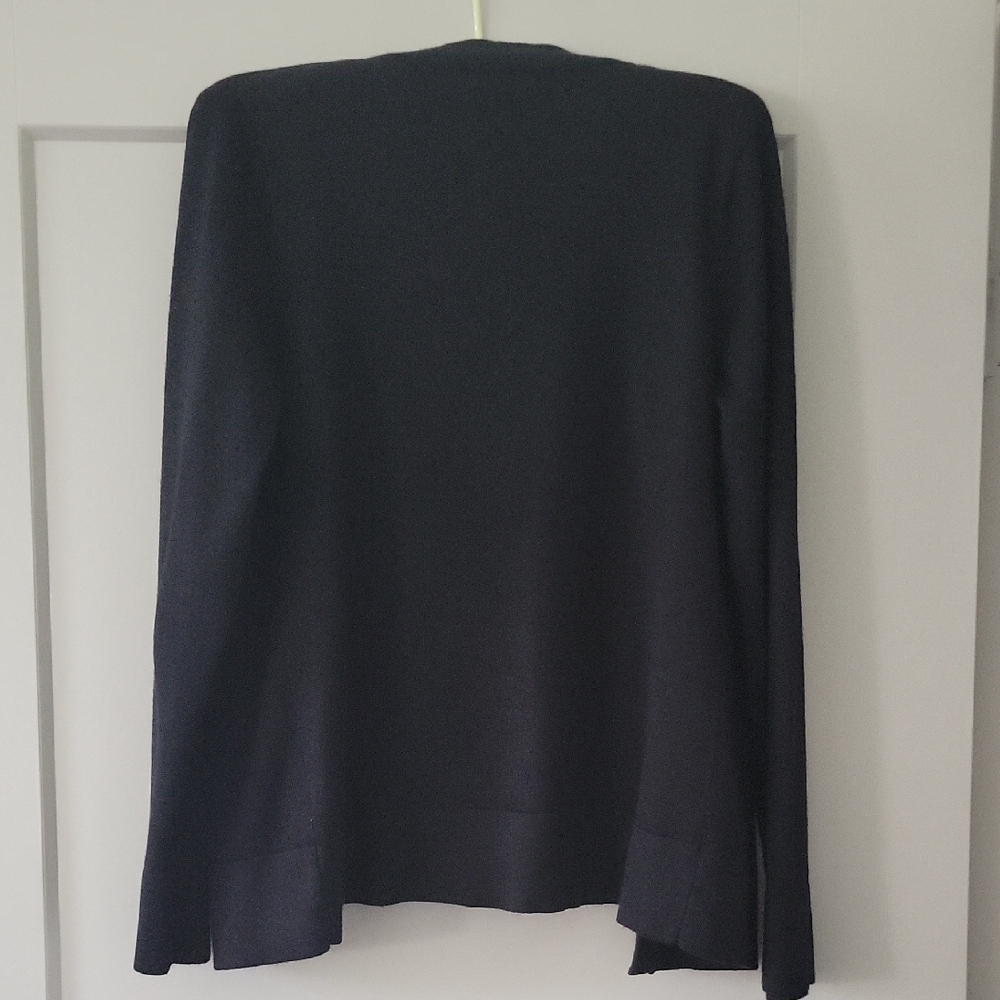 Black Open-Front Cardigan Sweater - Picture 4 of 4
